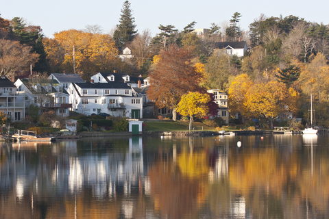 Top 5 Reasons to Consider a Fall Foliage Cruise